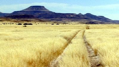 Navigation in Namibia, Navi mieten, Satellitentelefone